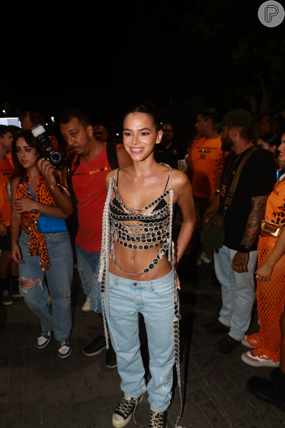 Bruna Marquezine esbanjou beleza e simpatia no Carnaval de Salvador