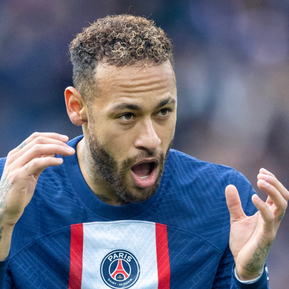 Neymar pode ter sua história de vida retratada em um desfile no Carnaval no Rio de Janeiro. As informações a seguir são do jornal Extra