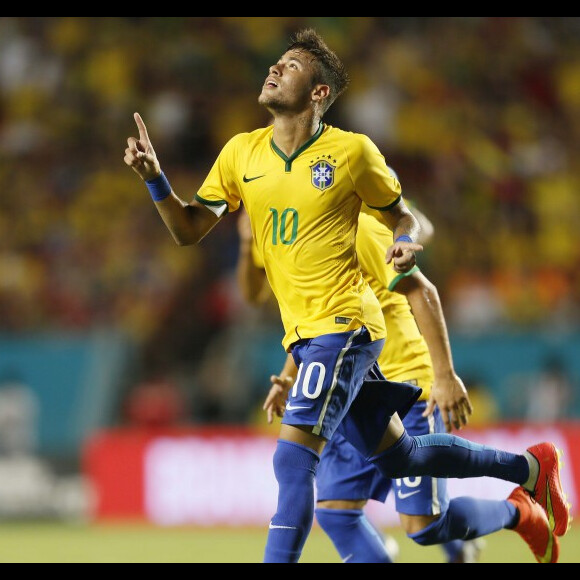 Neymar: 'Eu não posso te garantir que vou jogar outra Copa ou que vou', disse, à TV Globo