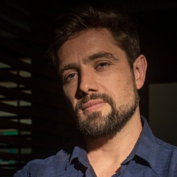 Separação de Rafael Cardoso afetou estreia do ator novela da TV Globo