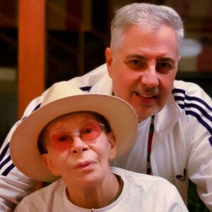 Marido de Rita Lee confirmou internação da cantora