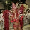 Para a sua estreia no Carnaval do Salgueiro, como rainha de bateria em 2008, Viviane Araújo vestiu uma fantasia toda vermelho para reinar com o samba 'O Rio de Janeiro Continua Sendo'