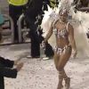 Toda prateada e linda, Viviane Araújo deixou todo mundo de queixo caído ao mostrar seu corpo esbelto no Carnaval de 2005