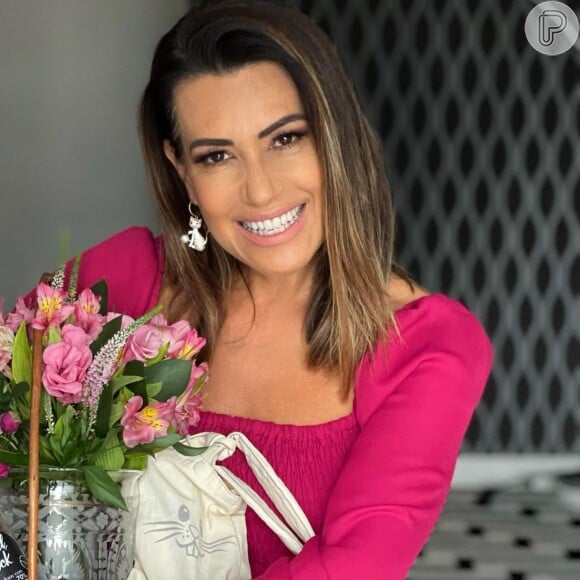 Solange Frazão deixou internautas perplexos com sua beleza