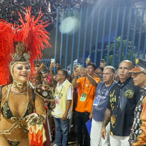 Viviane Araujo brilhou como Rainha de Bateria do Salgueiro no Carnaval 2023
