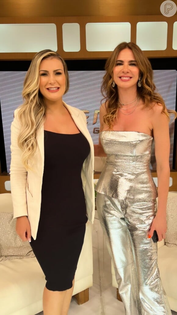 Andressa Urach foi entrevistada por Luciana Gimenez no programa 'Superpop'