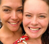 Filhas de Mariana Bridi e Thais Fersoza chamaram atenção em encontro promovido pelas mães: 'Irmãs!'