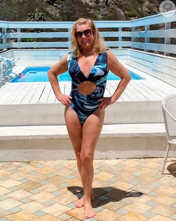 Vera Fischer costuma exibir seu corpo em forma na web