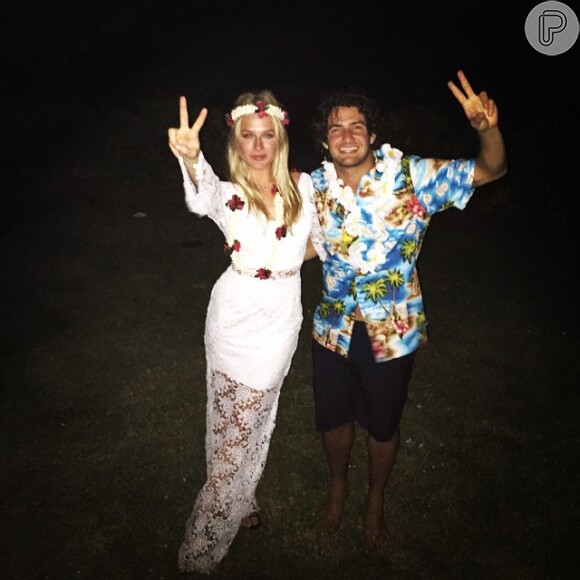 Fiorella Mattheis e Alexandre Pato passaram o fim de ano no Havaí, nos Estados Unidos