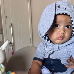 Filho de Viviane Araujo recebeu muitos elogios pela fofura