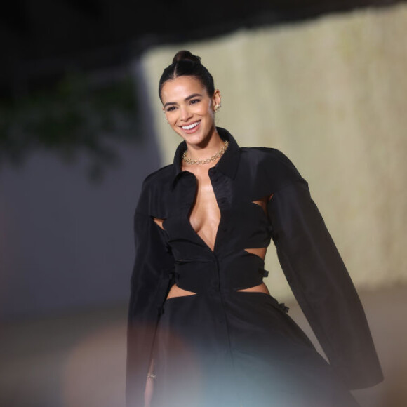 Bruna Marquezine está focada em decolar sua carreira internacional