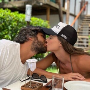 Deborah Secco e Hugo Moura estão casados há 7 anos