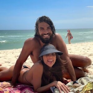 Deborah Secco e Hugo Moura se conheceram através das redes sociais