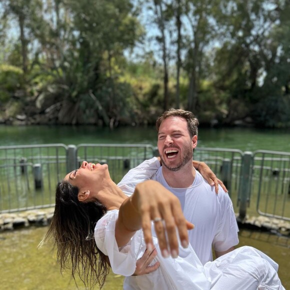 Thiago Nigro deu um presente luxuoso para Maíra Cardi ao pedi-la em casamento