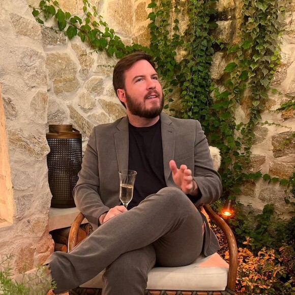 Empresa de Thiago Nigro passou por turbulência em 2022 que o fez demitir 90 funcionários, segundo o site Pequenas Empresas & Grandes Negócios