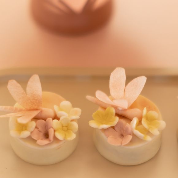 Convidados da festa da filha de Thaeme Mariôto se deliciaram com guloseimas