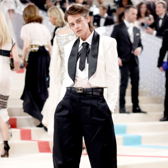 Kristen Stewart escolheu look Chanel para o MET Gala 2023