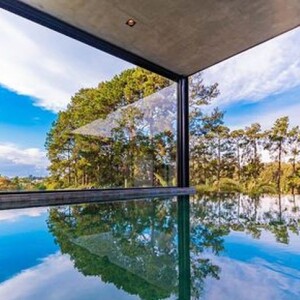 A nova mansão de Bianca Andrade tem total integração com a natureza