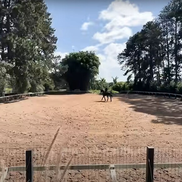 Bianca Andrade já tem um cavalo para chamar de seu