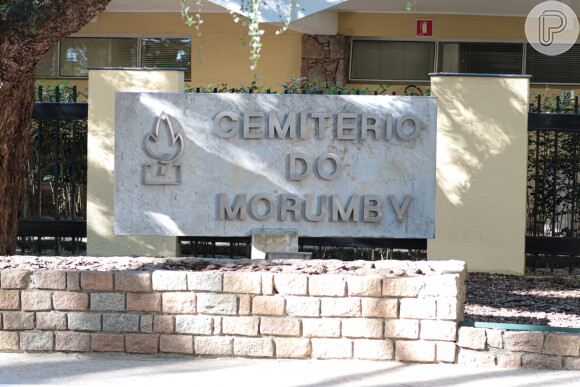 Corpo de Palmirinha foi velado no Cemitério do Morumbi