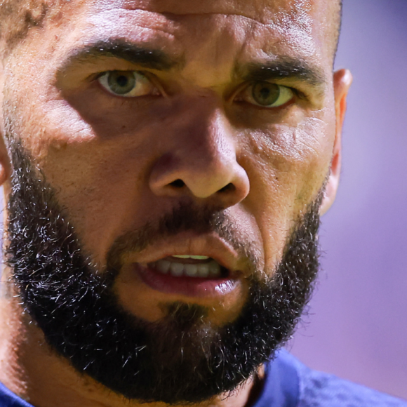 Daniel Alves tem vivido momentos de tensão na cadeia