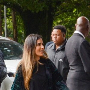 Velório de Rita Lee: Wanessa Camargo e Dado Dolabella se despediram da cantora em 10 de maio de 2023