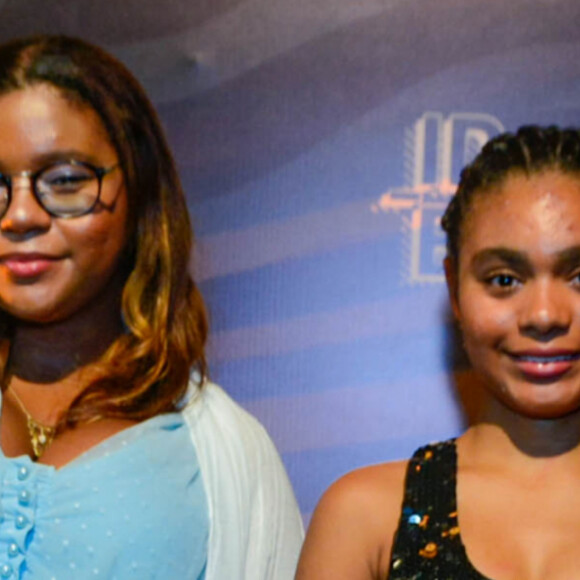 Filhas de Gloria Maria tomaram importante três meses após a morte da mãe. Jornalista deixou Maria, 15 anos, e Laura, 14