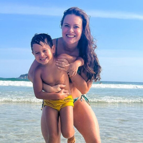 Mari Bridi ganhou um presente antecipado do filho, Valentim, de Dia das Mães em 12 de maio de 2023