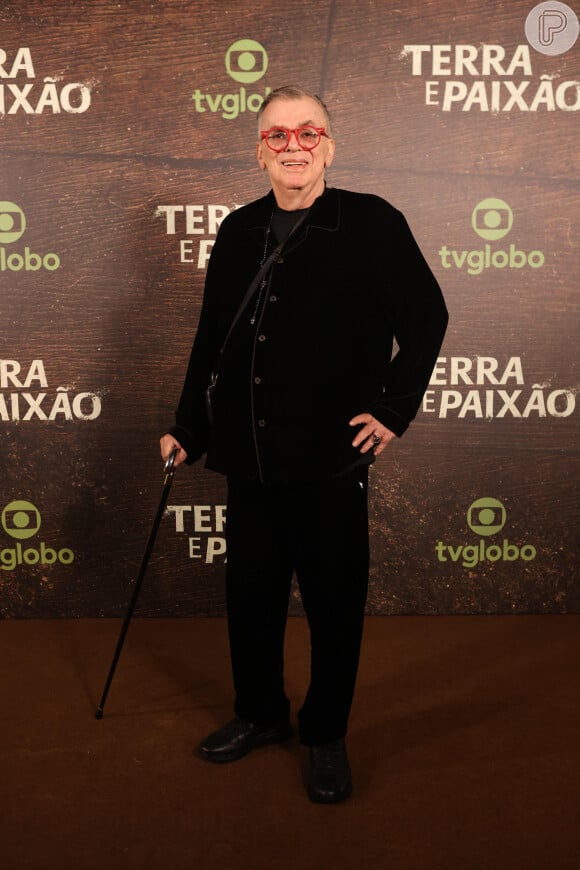 Walcyr Carrasco entregou sinopse de 'Terra e Paixão' antes da Globo pedir remake de 'Renascer'