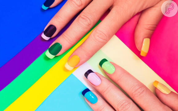 O color block pode conquistar quem ama unhas criativas