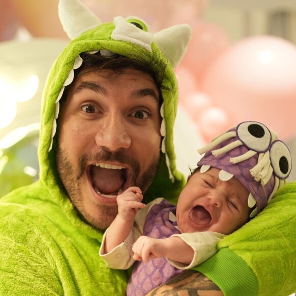 Homens enviaram mensagens a Eliezer o chamando de 'frouxo'