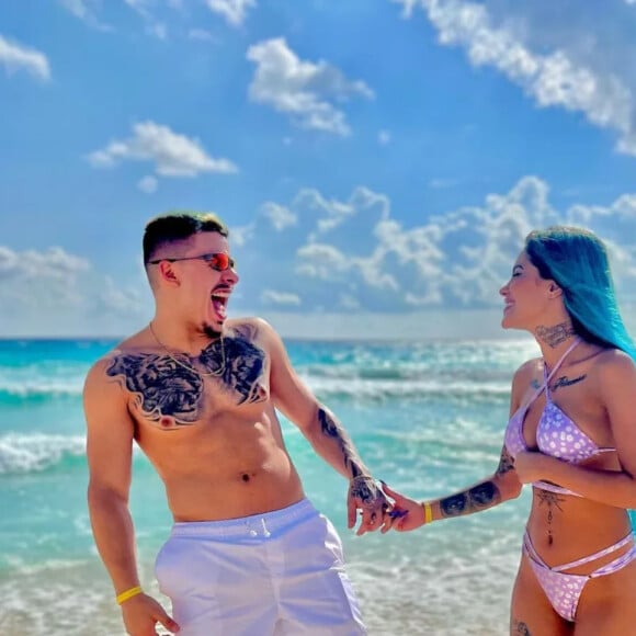 Tati Zaqui também acusou homaz Costa de agressão física