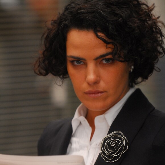 Ana Paula Arósio teria recusado a proposta da TV Globo, segundo o colunista Alessandro Lo Bianco, do programa 'A Tarde é Sua'