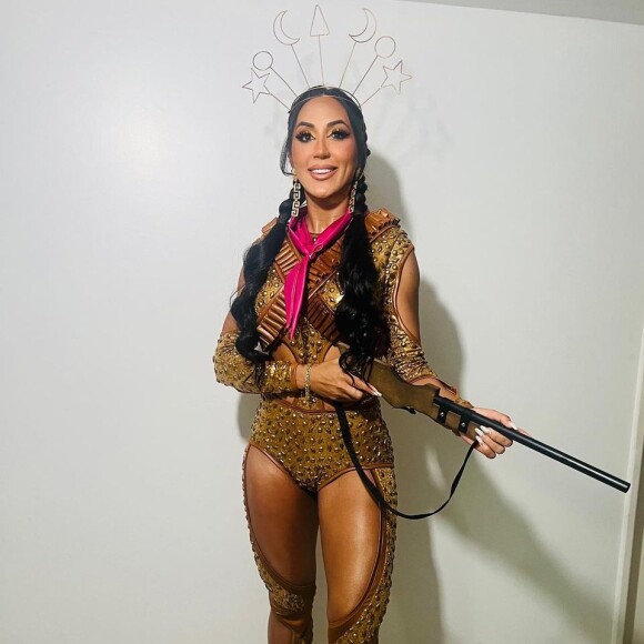 Dayanne Bezerra teria se irritado com Deolane após irmã ficar na festa de Carlinhos Maia mesmo após ela, Rico Malquíades e a irmã dele terem sido expulsos do evento