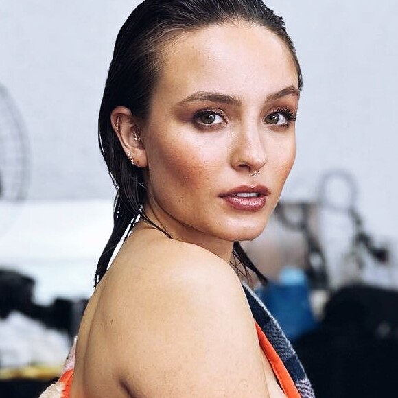 Larissa Manoela saiu da Globo e está gravando um fillme.