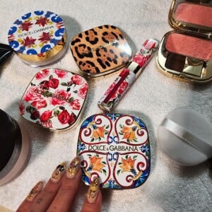 Anitta usou até maquiagem da grife Dolce & Gabbana
