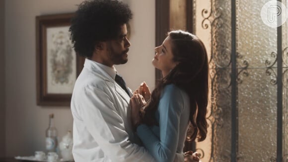 Novela 'Amor Perfeito': no capítulo de quinta-feira, 13 de julho de 2023, Orlando (Diogo Almeida) e Marê (Camila Queiroz) discutem