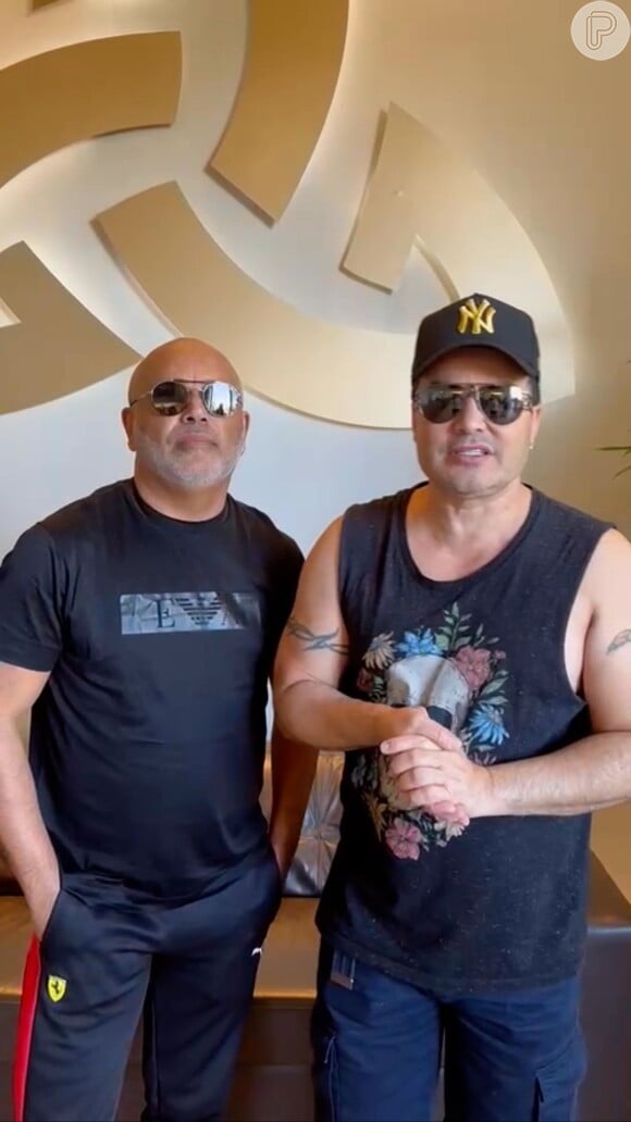 Rick e Renner emplacaram hits como 'Ela é demais' e 'Nos bares da cidade'