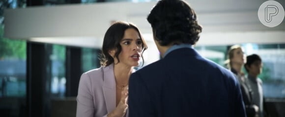 Bruna Marquezine reforça que apoio dos fãs será 'fundamental para trazer a visibilidade e o reconhecimento que Besouro Azul merece'