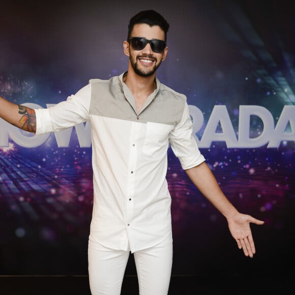 Gusttavo Lima se manifestou via assessoria após acusação de que fãs surdos foram impedidos de subirem no palco de seu show em Teresina, no Piauí, em 14 de julho de 2023