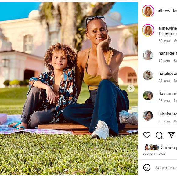 Não é a primeira vez que Aline Wirley defende o seu filho de 'ataques' na internet.