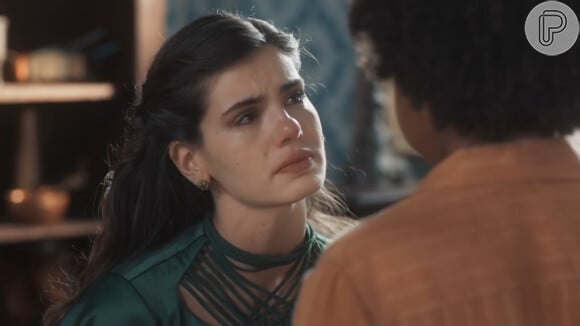 Novela 'Amor Perfeito': no capítulo de quinta-feira, 20 de julho de 2023, Marê (Camila Queiroz) sofre com Gilda (Mariana Ximenes) sendo a nova guardiã de Marcelino (Levi Asaf)