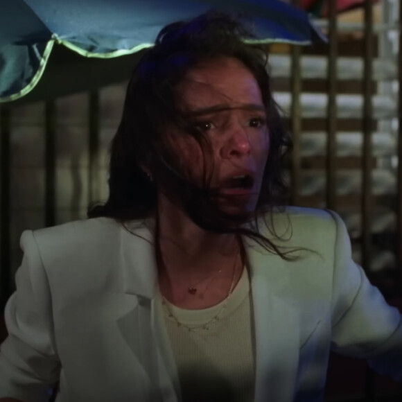 'Besouro Azul': Bruna Marquezine chora ao ver trailer do filme nos cinemas, mas precisa manter silêncio. Entenda motivo!