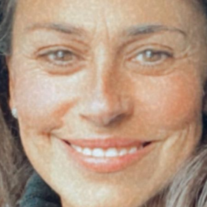 Daniela Escobar justifica fala polêmica sobre enfermeiras e diz estar sendo 'absurdamente insultada'