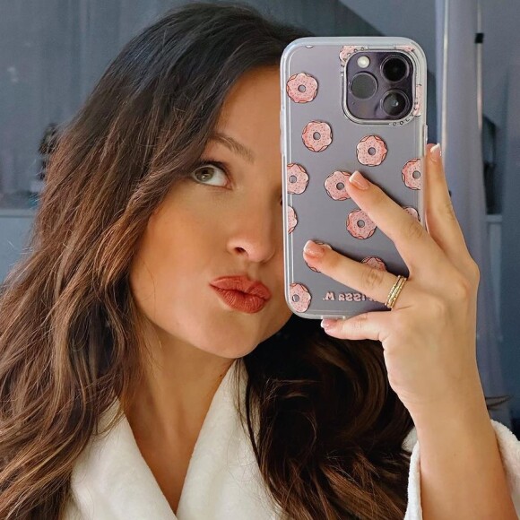 Larissa Manoela mencionou a questão do controle dos gastos sem falar diretamente da polêmica com os pais