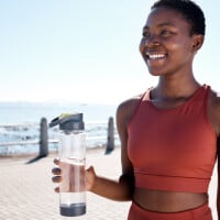Estudo determina qual bebida nos mantém mais hidratados: água nem sequer está no pódio dos vencedores