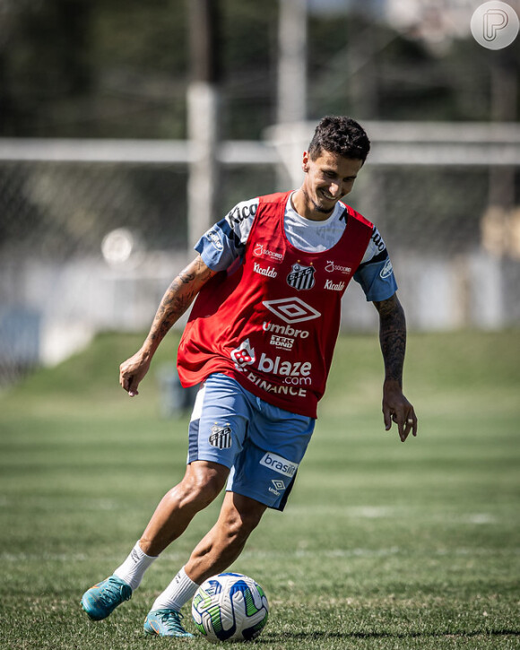 Globo vai passar Santos x Grêmio pela 20ª rodada do Campeonato Brasileiro 2023 para alguns estados a partir de 15h40