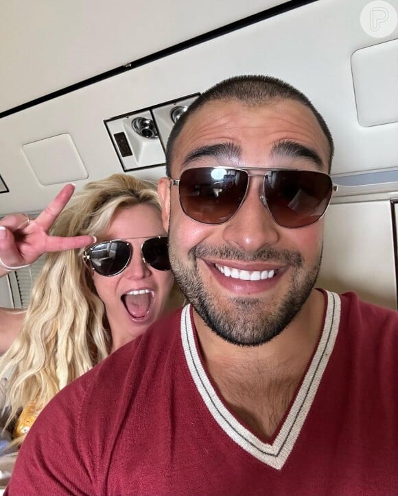 Sam Asghari emociona em desabafo sobre separação de Sam Asghari e cita polêmica envolvendo tutela dos pais: 'Por alguma razão eu sempre tive que esconder minhas fraquezas'