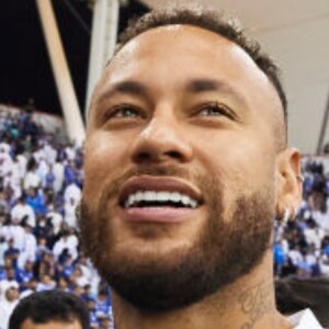 Neymar assinou um contrato de dois anos com o Al-Hilal