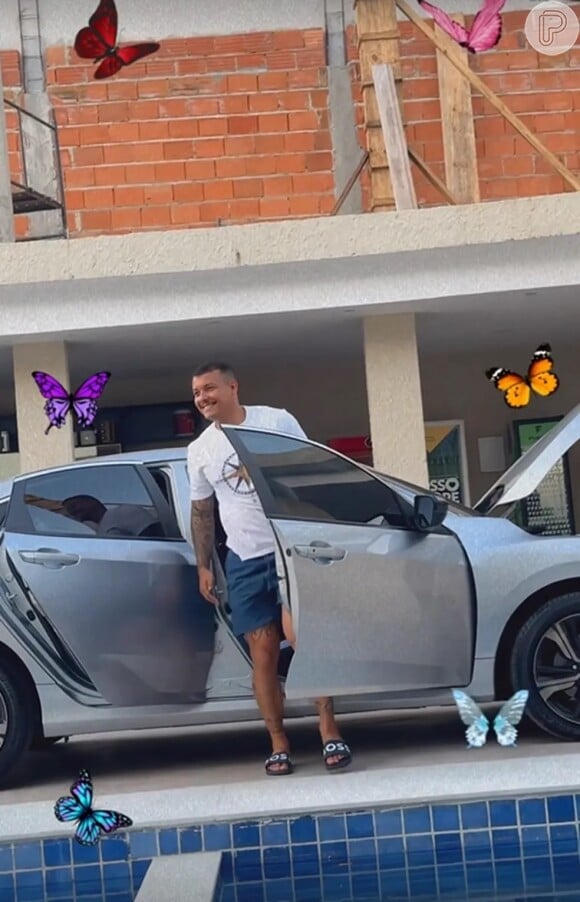 Recentemente, Jojo Todynho presenteou o namorado com um carro novo avaliado em R$ 240 mil